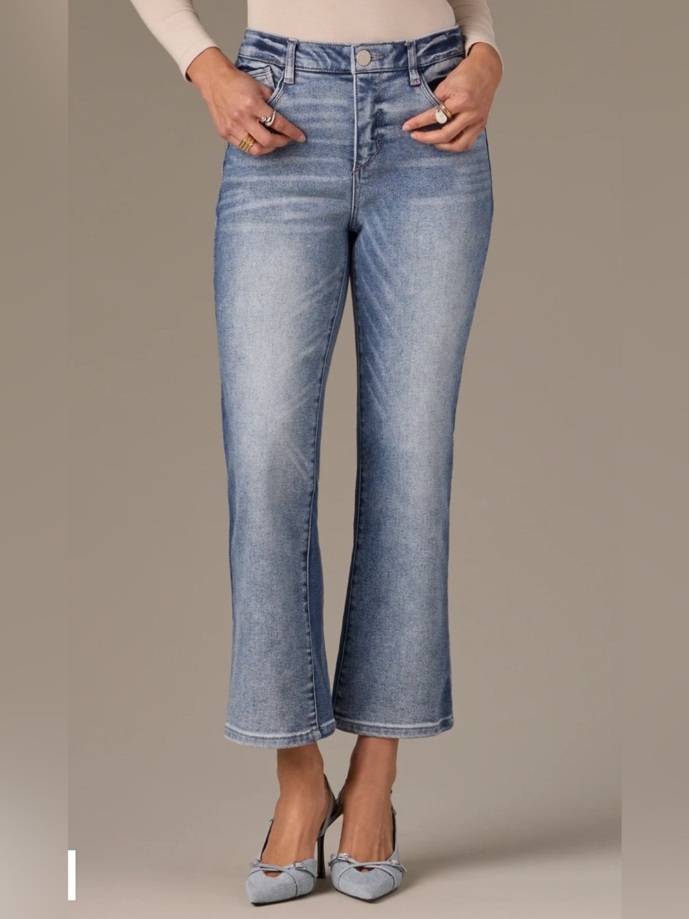 NWT Wit & Wisdom Bennet High Rise Barely Boot Jeans with Cropped hem Size 8